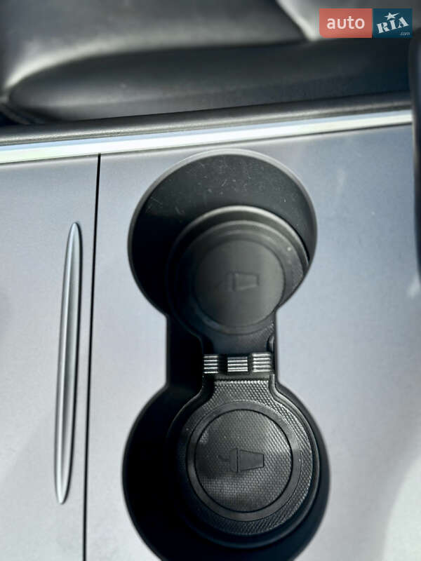 Седан Tesla Model 3 2020 в Харькове фото 75 Седан Tesla Model 3 2020 в Харькове