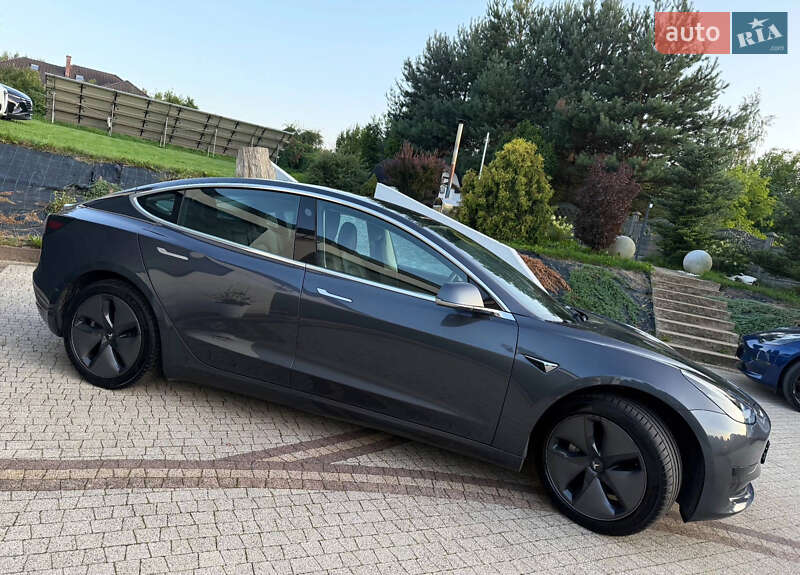Седан Tesla Model 3 2019 в Жашківу фото 3 Седан Tesla Model 3 2019 в Жашківу
