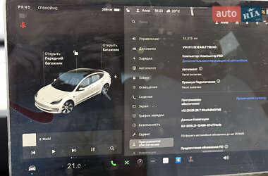 Седан Tesla Model 3 2020 в 