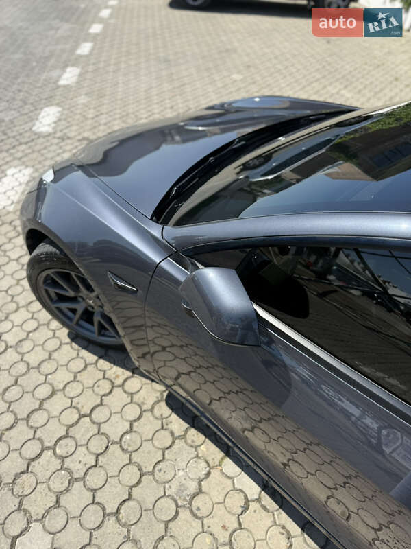 Седан Tesla Model 3 2023 в Чернівцях фото 5 Седан Tesla Model 3 2023 в Чернівцях