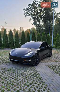 Седан Tesla Model 3 2021 в Харькове