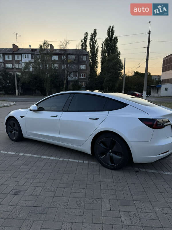 Седан Tesla Model 3 2022 в Краматорську фото 3 Седан Tesla Model 3 2022 в Краматорську