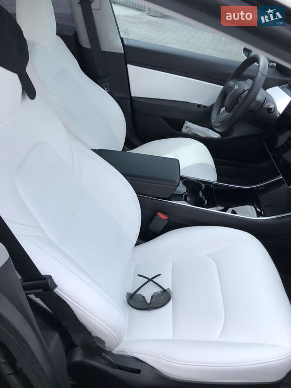 Седан Tesla Model 3 2019 в Києві фото 15 Седан Tesla Model 3 2019 в Києві