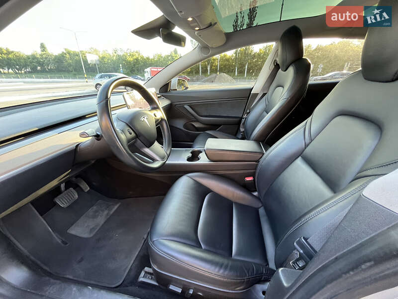 Седан Tesla Model 3 2018 в Киеве фото 6 Седан Tesla Model 3 2018 в Киеве