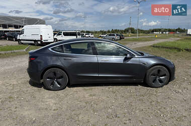 Седан Tesla Model 3 2018 в 