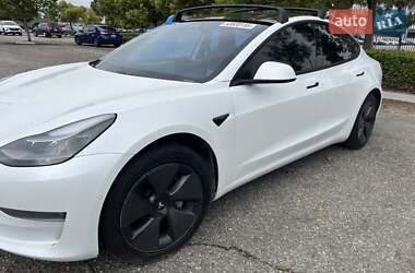 Седан Tesla Model 3 2021 в Хмельницком