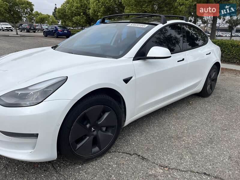 Седан Tesla Model 3 2021 в Хмельницком
