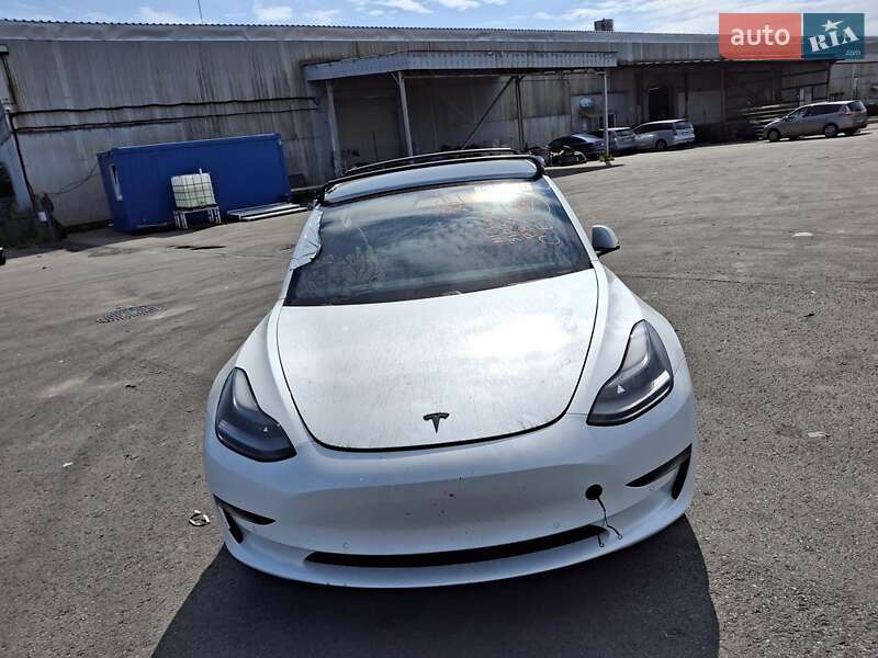 Седан Tesla Model 3 2021 в Хмельницком