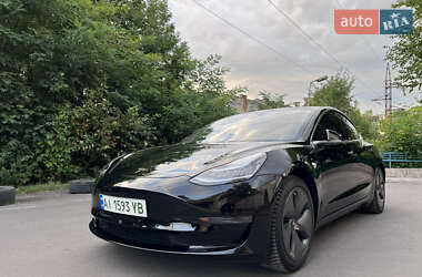 Седан Tesla Model 3 2020 в Львове