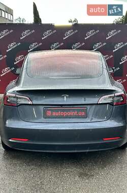 Седан Tesla Model 3 2018 в 