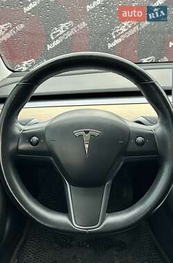 Седан Tesla Model 3 2018 в 