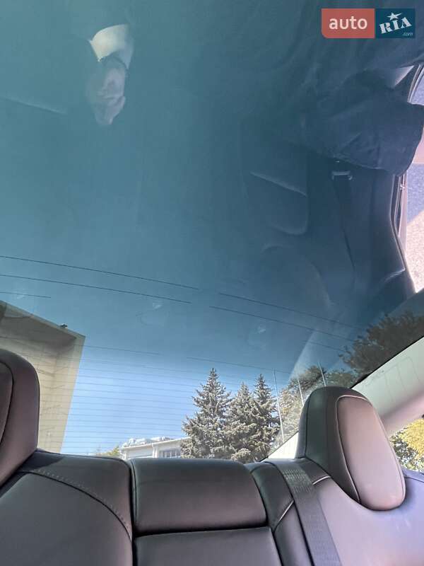 Седан Tesla Model 3 2023 в Киеве