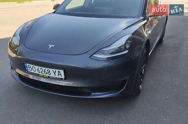 Седан Tesla Model 3 2019 в Тернополе