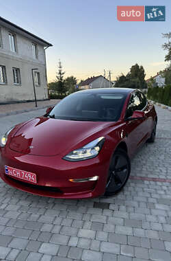 Седан Tesla Model 3 2022 в Івано-Франково
