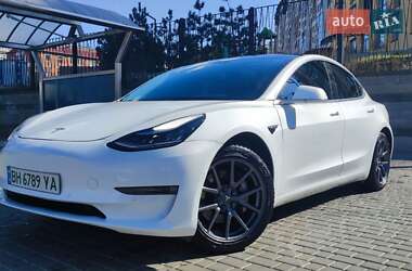 Седан Tesla Model 3 2020 в Одессе