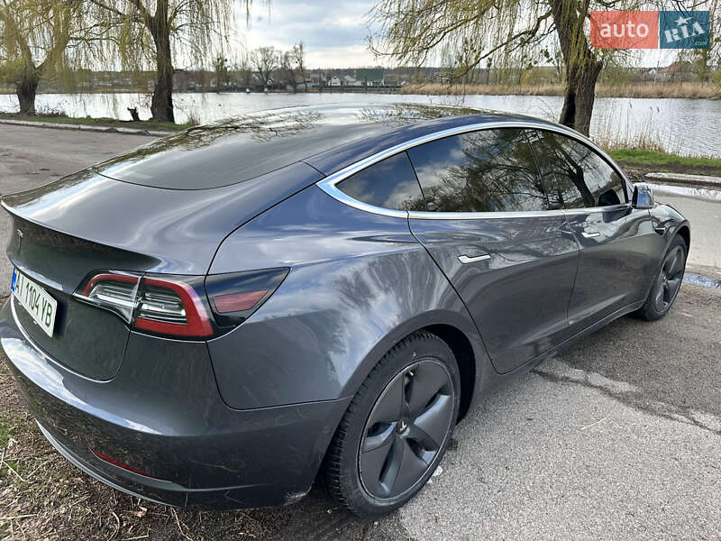 Седан Tesla Model 3 2019 в Белой Церкви