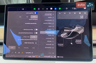 Седан Tesla Model 3 2020 в 