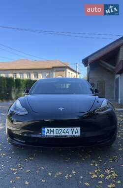 Седан Tesla Model 3 2018 в 