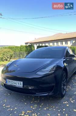 Седан Tesla Model 3 2018 в 