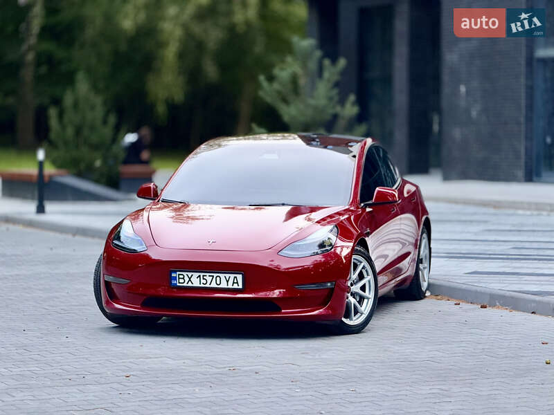 Седан Tesla Model 3 2021 в Тернополе фото 25 Седан Tesla Model 3 2021 в Тернополе