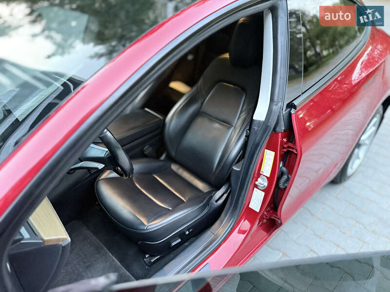 Седан Tesla Model 3 2021 в Тернополе фото 51 Седан Tesla Model 3 2021 в Тернополе