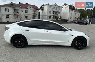 Седан Tesla Model 3 2020 в 