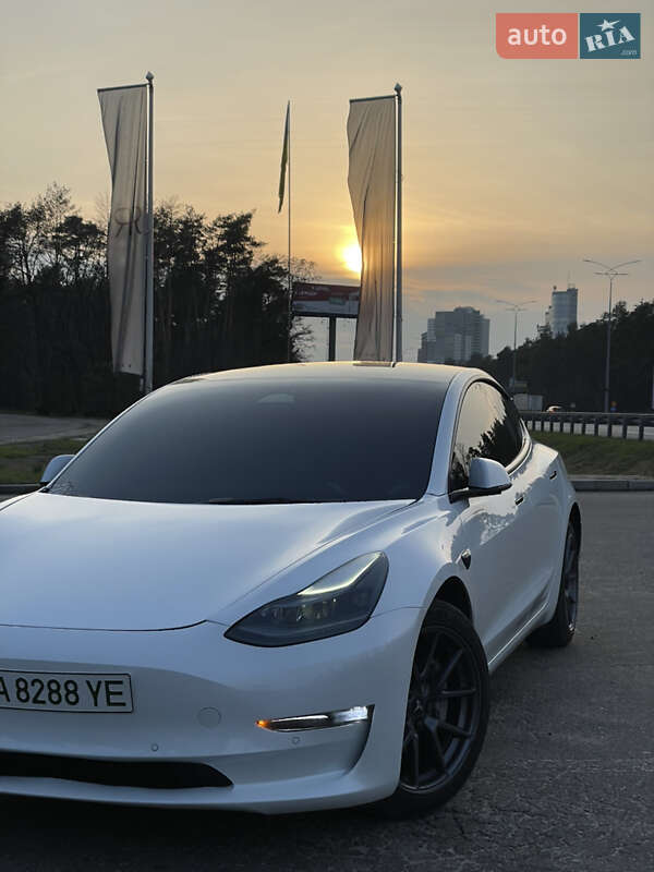 Седан Tesla Model 3 2021 в Києві фото 5 Седан Tesla Model 3 2021 в Києві