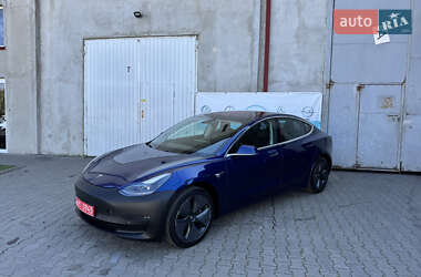 Седан Tesla Model 3 2018 в 