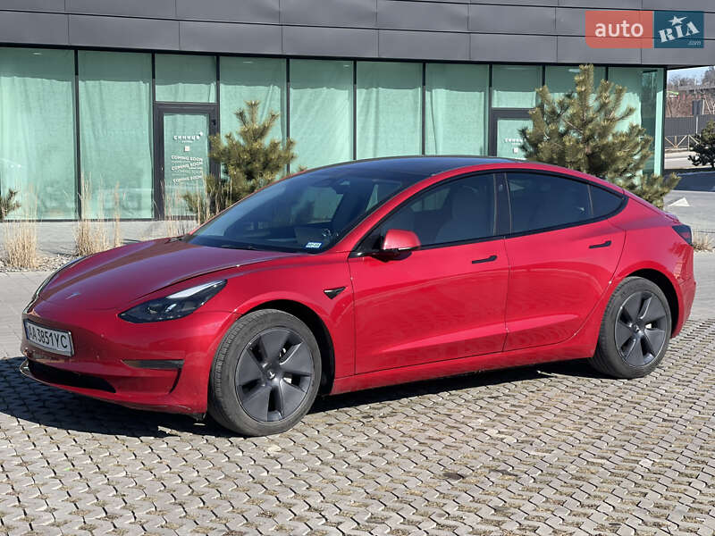 Седан Tesla Model 3 2022 в Львові фото 12 Седан Tesla Model 3 2022 в Львові