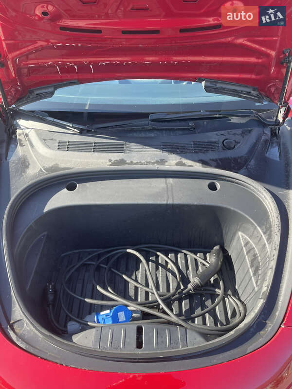 Седан Tesla Model 3 2022 в Львові фото 63 Седан Tesla Model 3 2022 в Львові