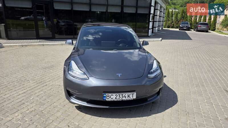 Tesla Model 3 2018