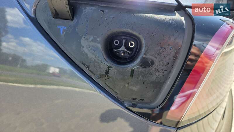 Седан Tesla Model 3 2018 в Львове фото 69 Седан Tesla Model 3 2018 в Львове