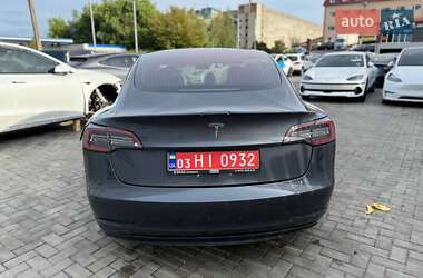 Седан Tesla Model 3 2018 в 