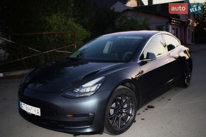 Седан Tesla Model 3 2018 в Ивано-Франковске фото 25 Седан Tesla Model 3 2018 в Ивано-Франковске