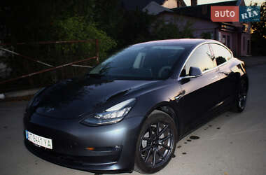 Седан Tesla Model 3 2018 в 