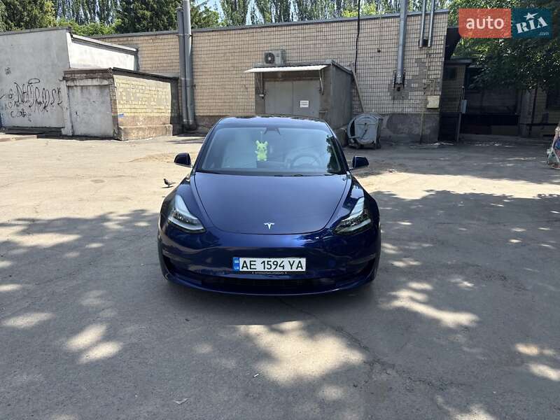 Tesla Model 3 2018