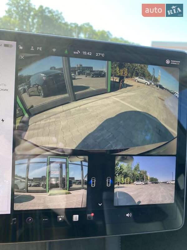 Седан Tesla Model 3 2021 в Києві