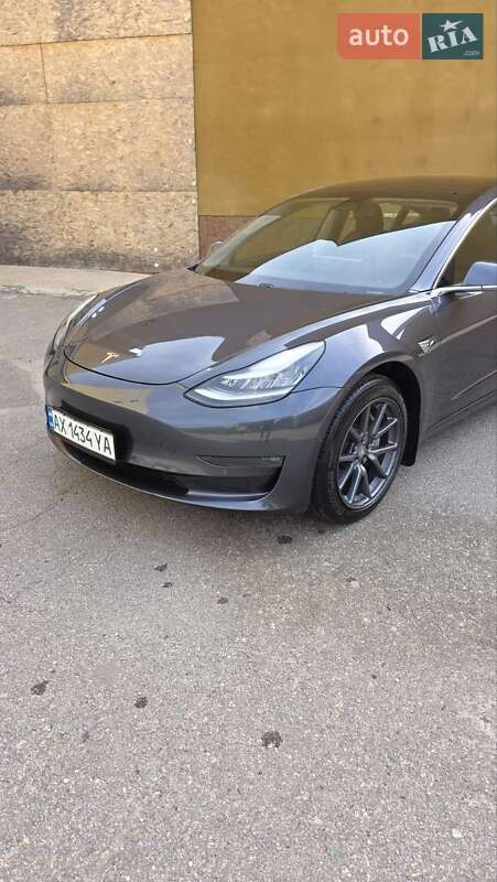 Седан Tesla Model 3 2018 в Харькове фото 4 Седан Tesla Model 3 2018 в Харькове