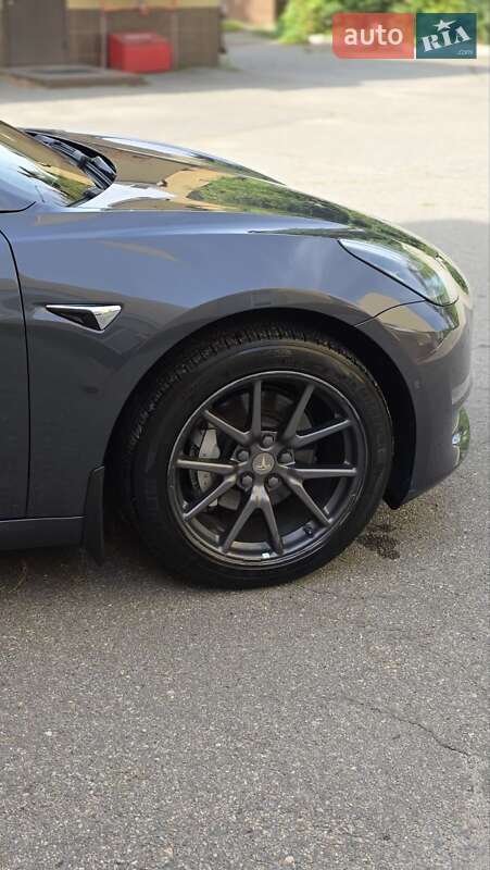 Седан Tesla Model 3 2018 в Харькове фото 13 Седан Tesla Model 3 2018 в Харькове