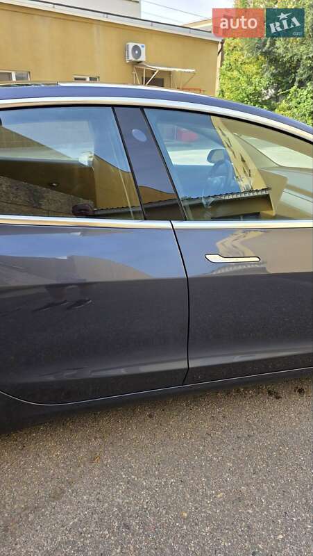Седан Tesla Model 3 2018 в Харькове фото 20 Седан Tesla Model 3 2018 в Харькове