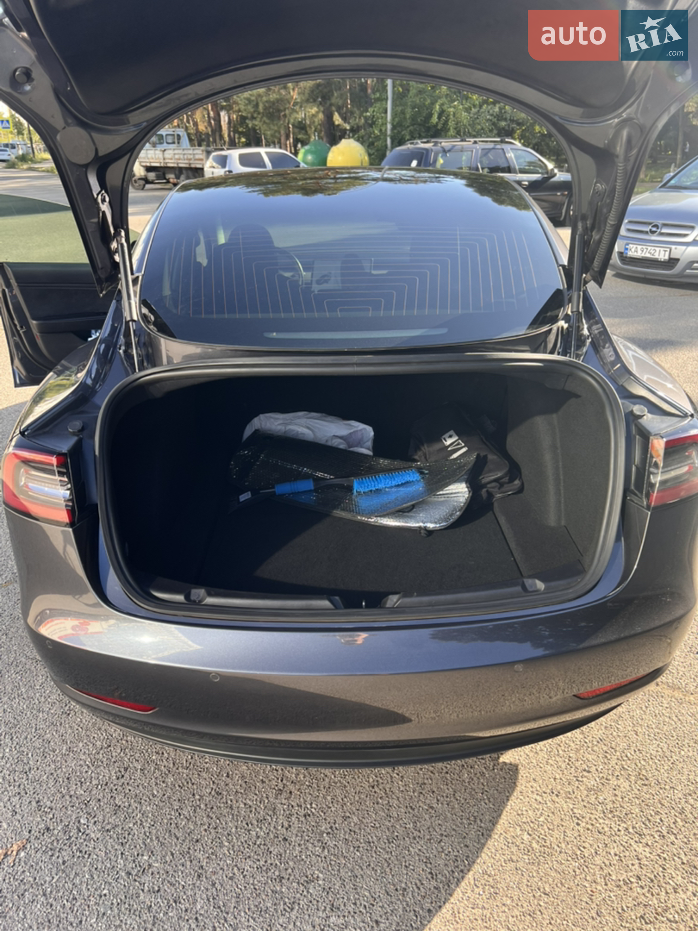 2018 Tesla Model 3 - мініатюра 13