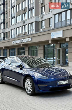 Седан Tesla Model 3 2018 в Киеве
