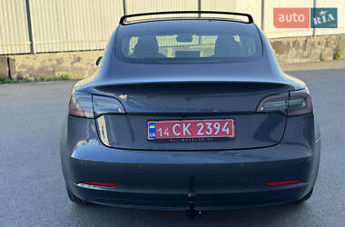 Седан Tesla Model 3 2019 в 