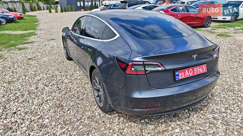 Седан Tesla Model 3 2019 в Кам'янець-Подільському