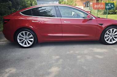 Седан Tesla Model 3 2018 в 