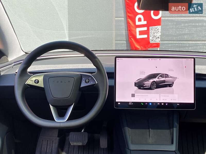 Седан Tesla Model 3 2024 в Киеве