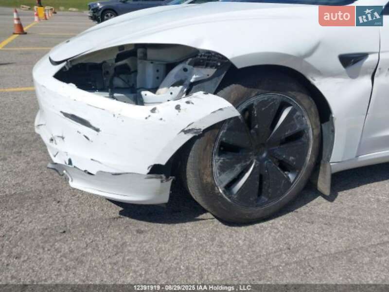 Седан Tesla Model 3 2024 в Николаеве фото 18 Седан Tesla Model 3 2024 в Николаеве