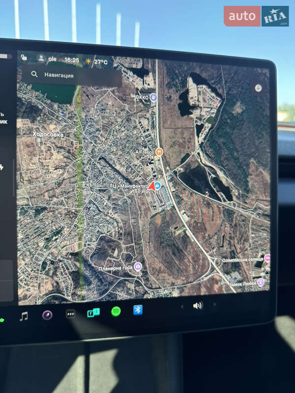 Седан Tesla Model 3 2024 в Василькове