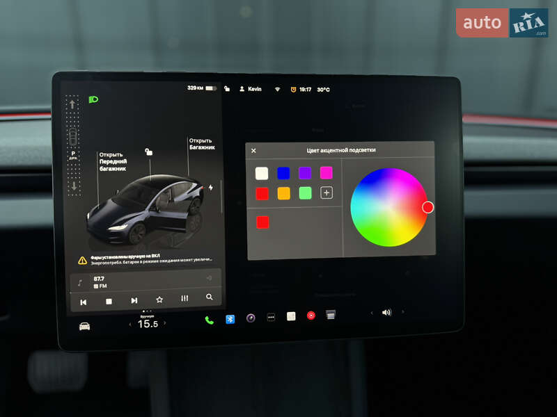 Седан Tesla Model 3 2024 в Луцке