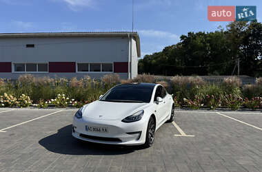 Седан Tesla Model 3 2020 в Луцке